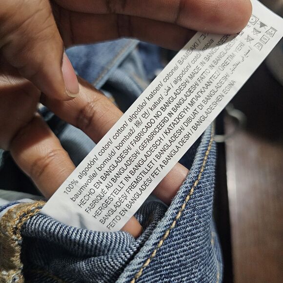 Zara Medium Wash Distressed Denim Short Jeans Size 20 - Picture 5 of 5